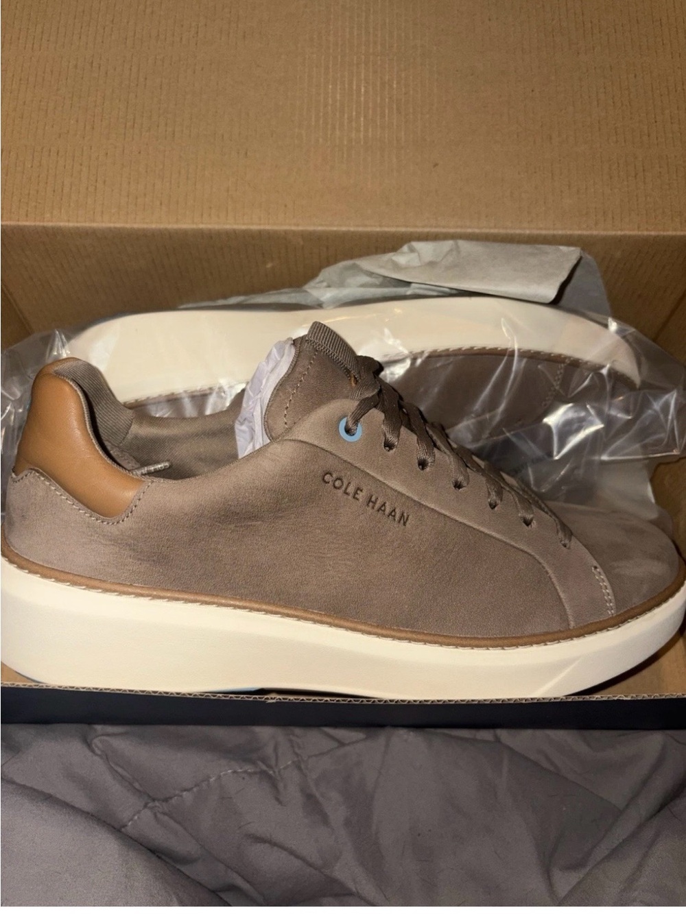 Cole Haan Men’s Taupe and Tan Leather Low-Top Sneakers 8.5 NIB